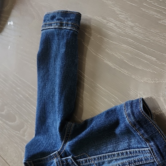 Like new toddler Jean jacket - Picture 2 of 8